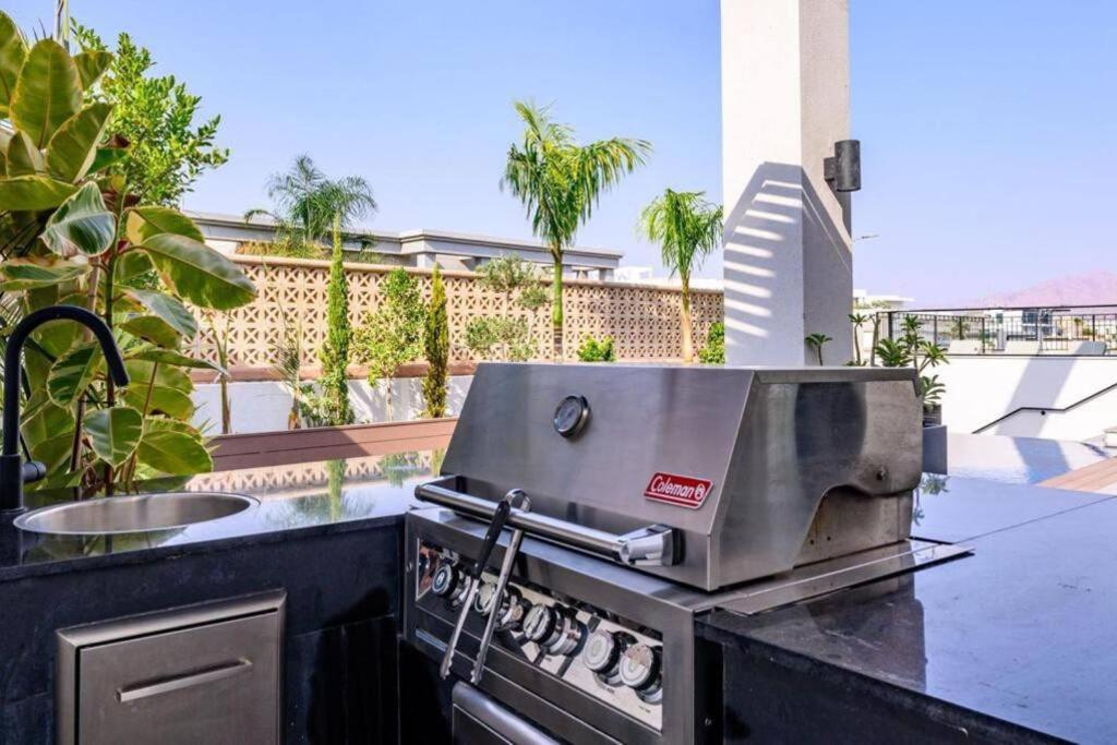 Villa Six Eilat Exterior photo